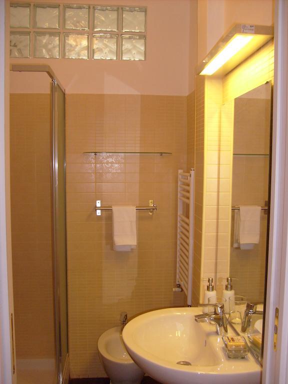 רומא B&B Al Numero 4 מראה חיצוני תמונה