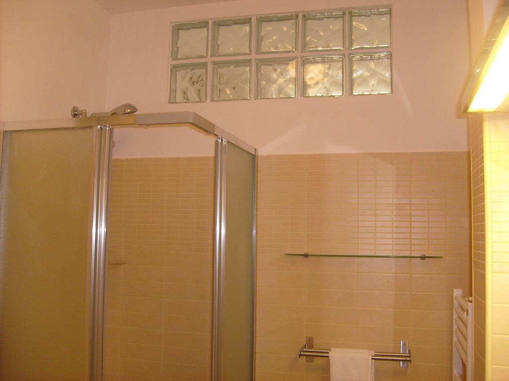 רומא B&B Al Numero 4 מראה חיצוני תמונה